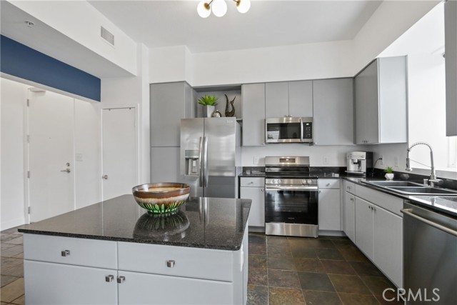 MLS #PW25226119 image #3