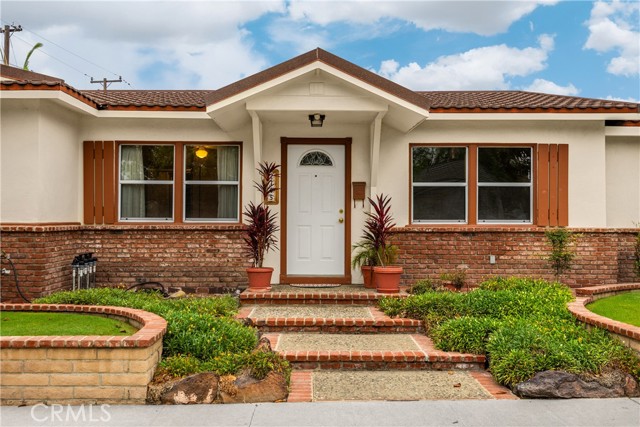 MLS #PW25226346 image #1