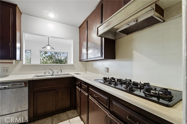 MLS #PW25226347 image #11