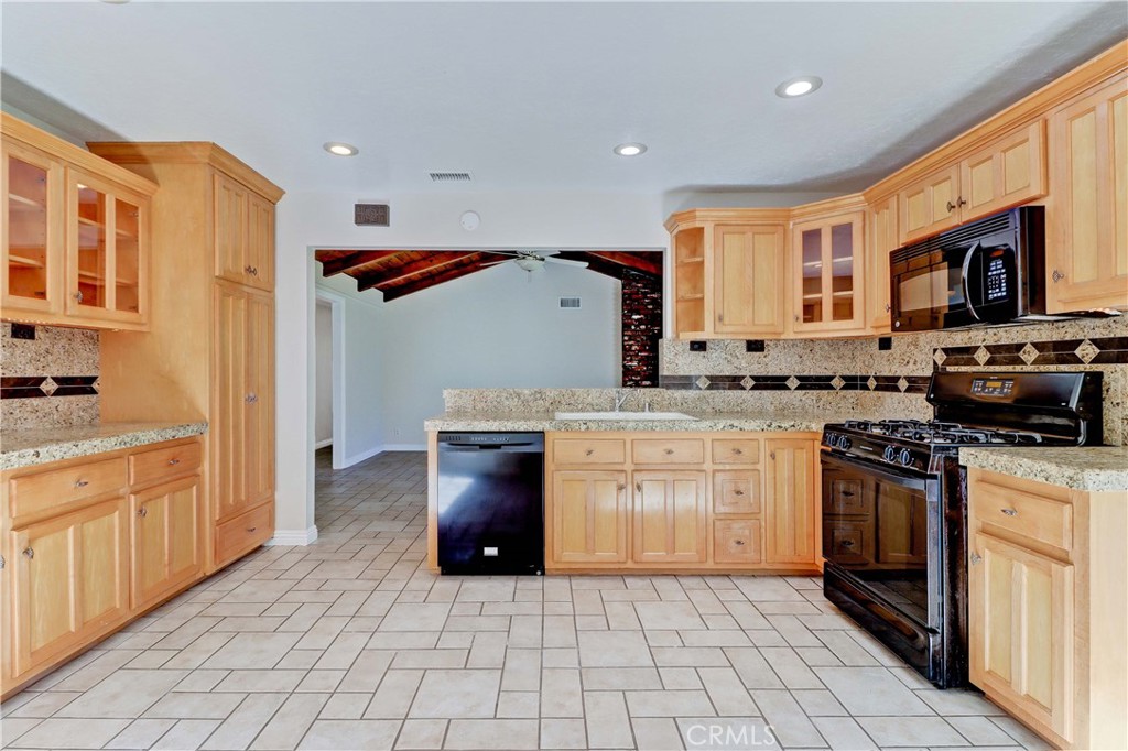 MLS #PW25226491 image #13