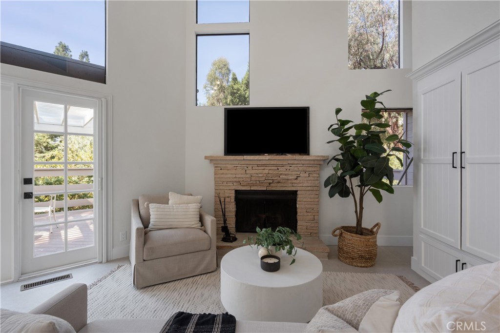 MLS #PW25226629 image #11