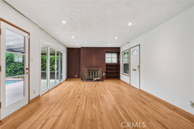 MLS #PW25226920 image #3