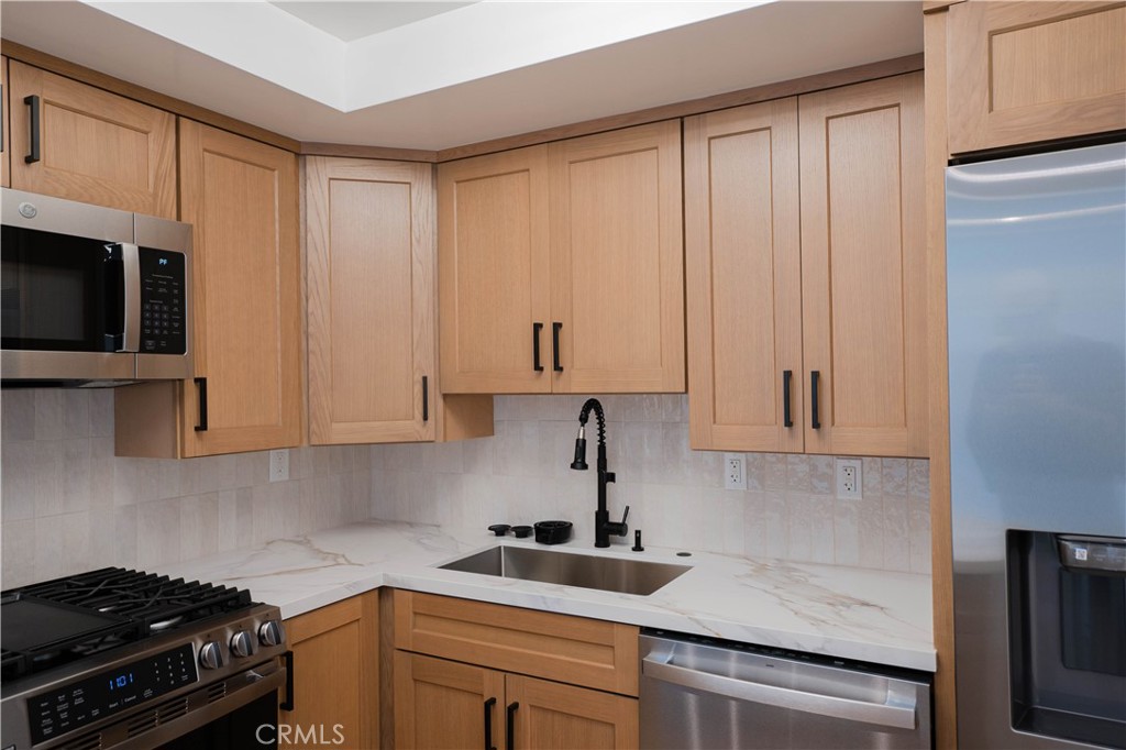 MLS #PW25227131 image #2