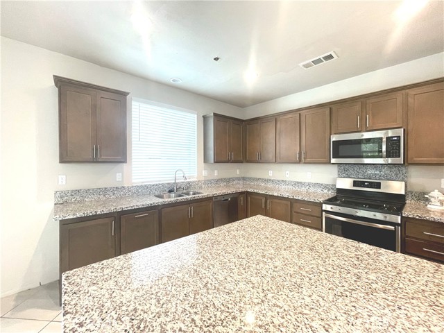 MLS #PW25227479 image #3