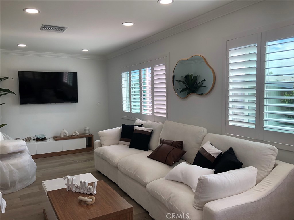 MLS #PW25228001 image #10