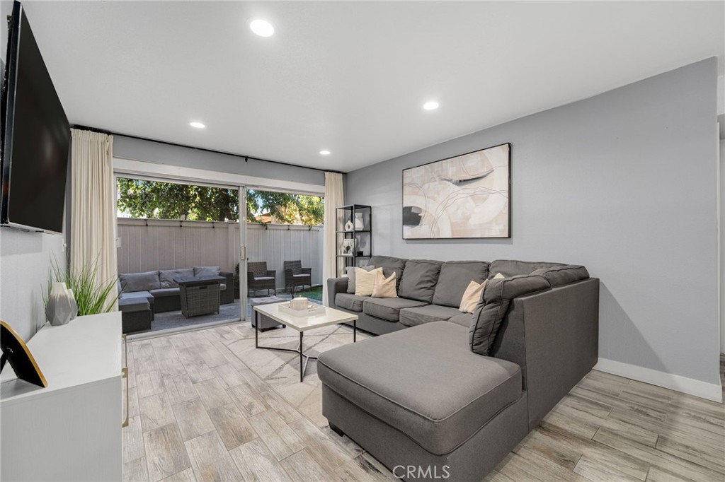 MLS #PW25228025 image #2