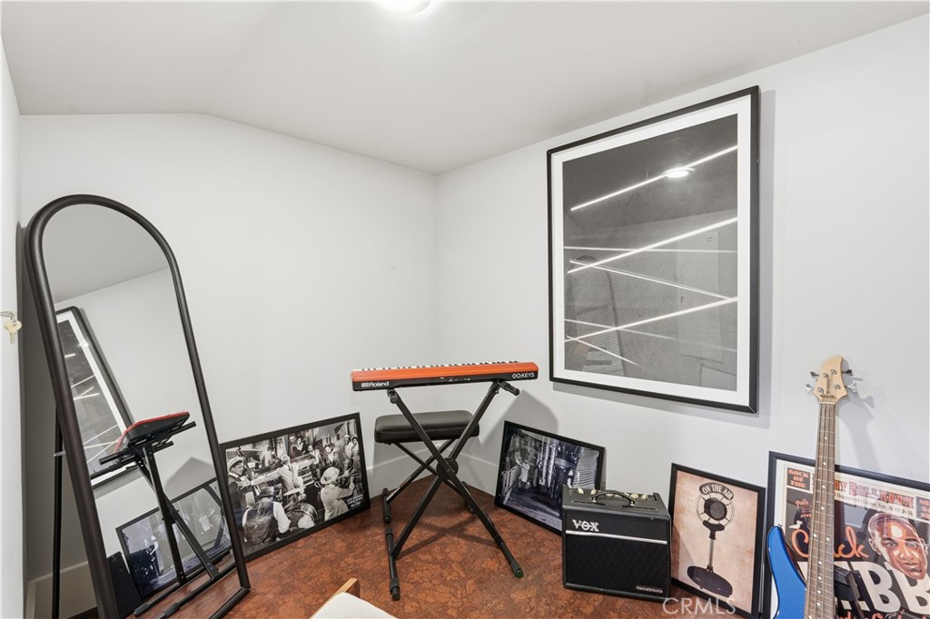 MLS #PW25228640 image #34