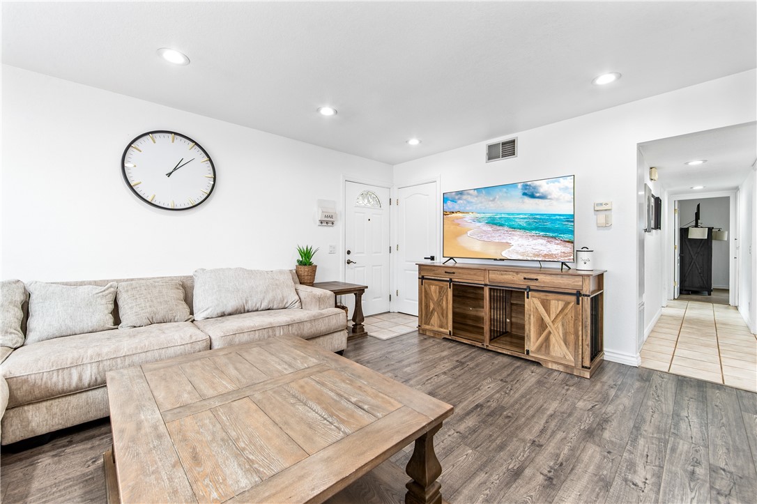 MLS #PW25229101 image #7