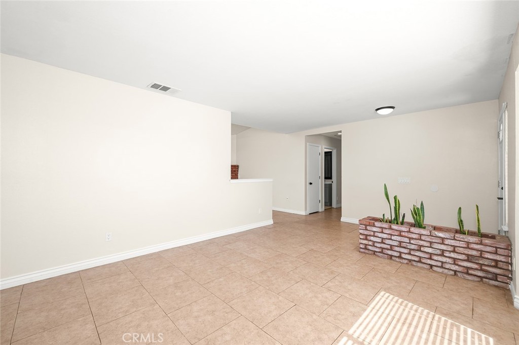 MLS #PW25229982 image #6