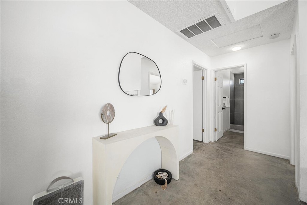 MLS #PW25230093 image #11