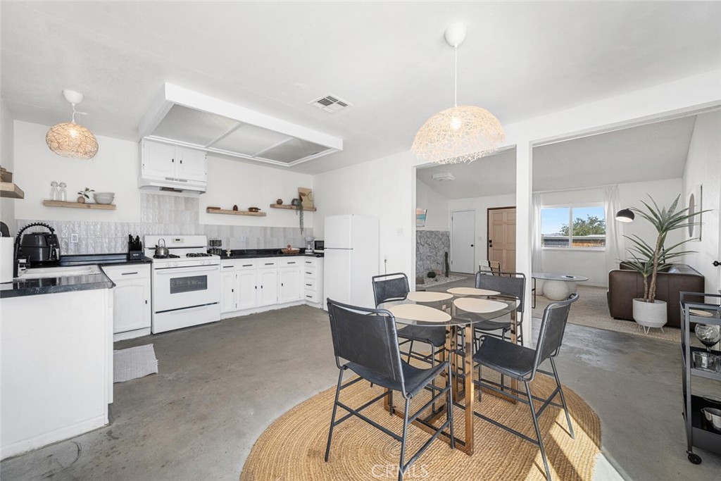 MLS #PW25230093 image #14