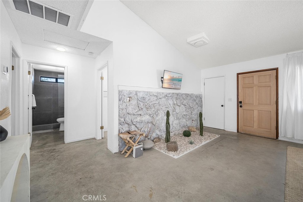 MLS #PW25230093 image #22