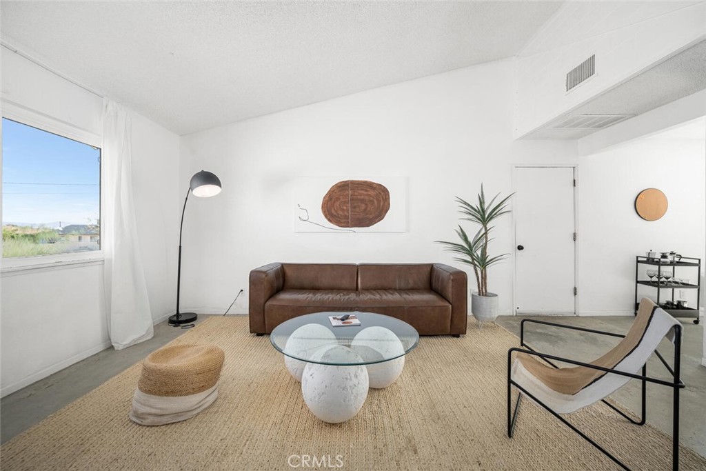 MLS #PW25230093 image #9