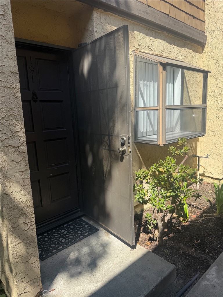 MLS #PW25231461 image #1