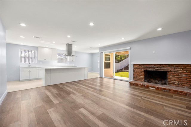 MLS #PW25231502 image #5