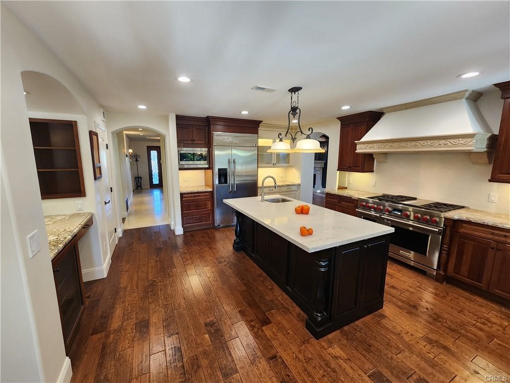 MLS #PW25231705 image #1