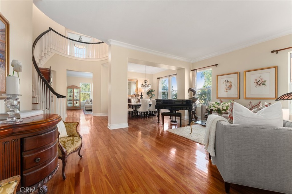 MLS #PW25232027 image #2