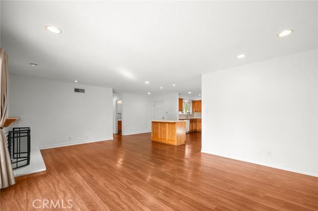 MLS #PW25232220 image #8