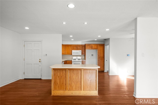 MLS #PW25232220 image #9