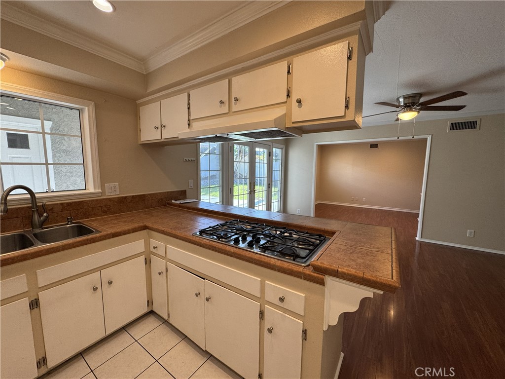 MLS #PW25232306 image #7