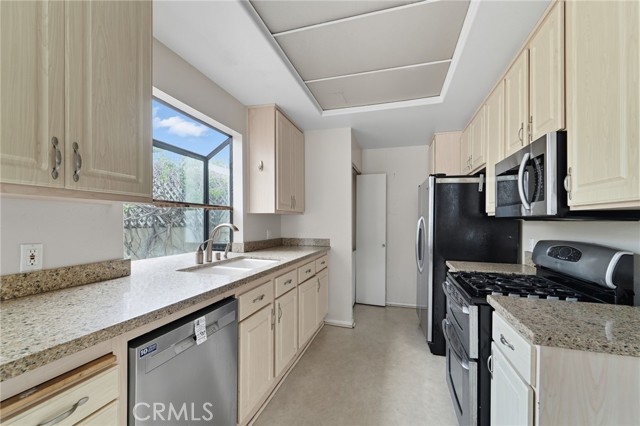 MLS #PW25232544 image #9