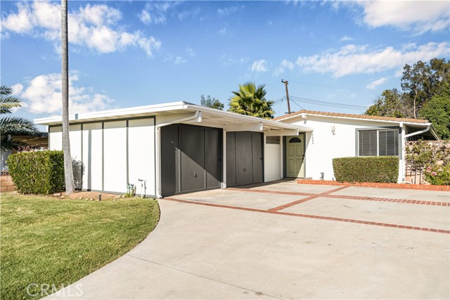 MLS #PW25232682 image #0