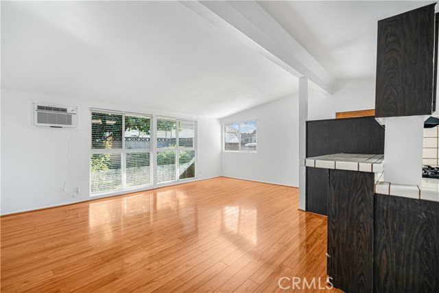 MLS #PW25232682 image #4