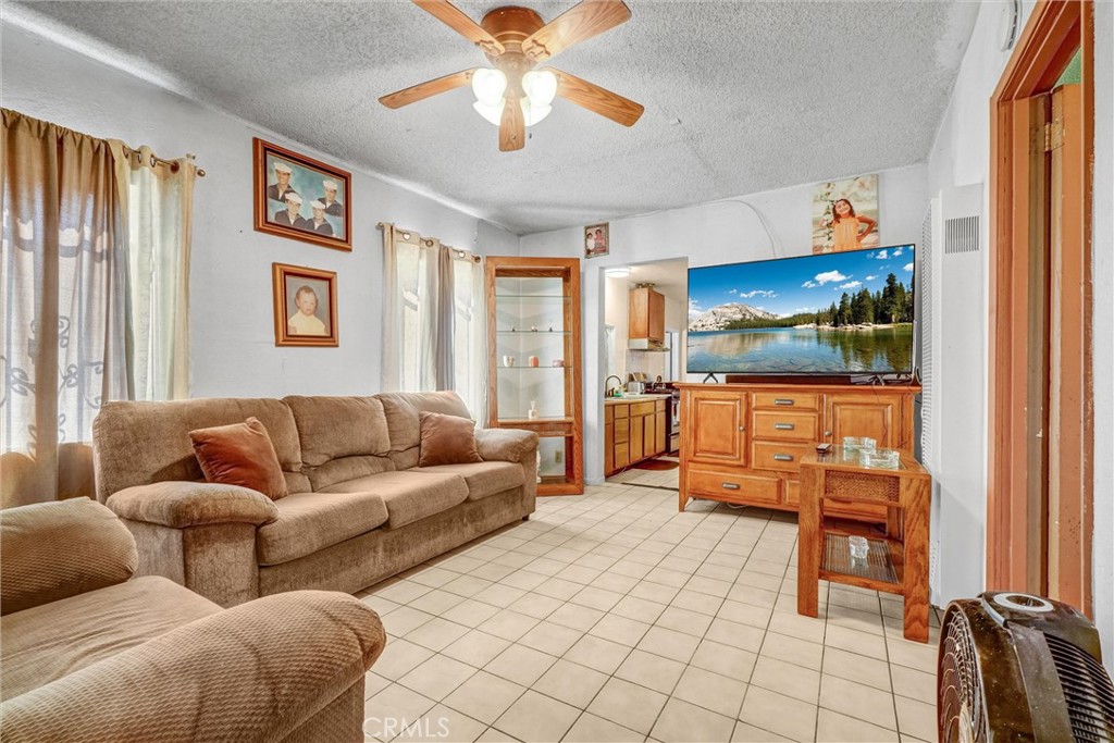 MLS #PW25232850 image #3