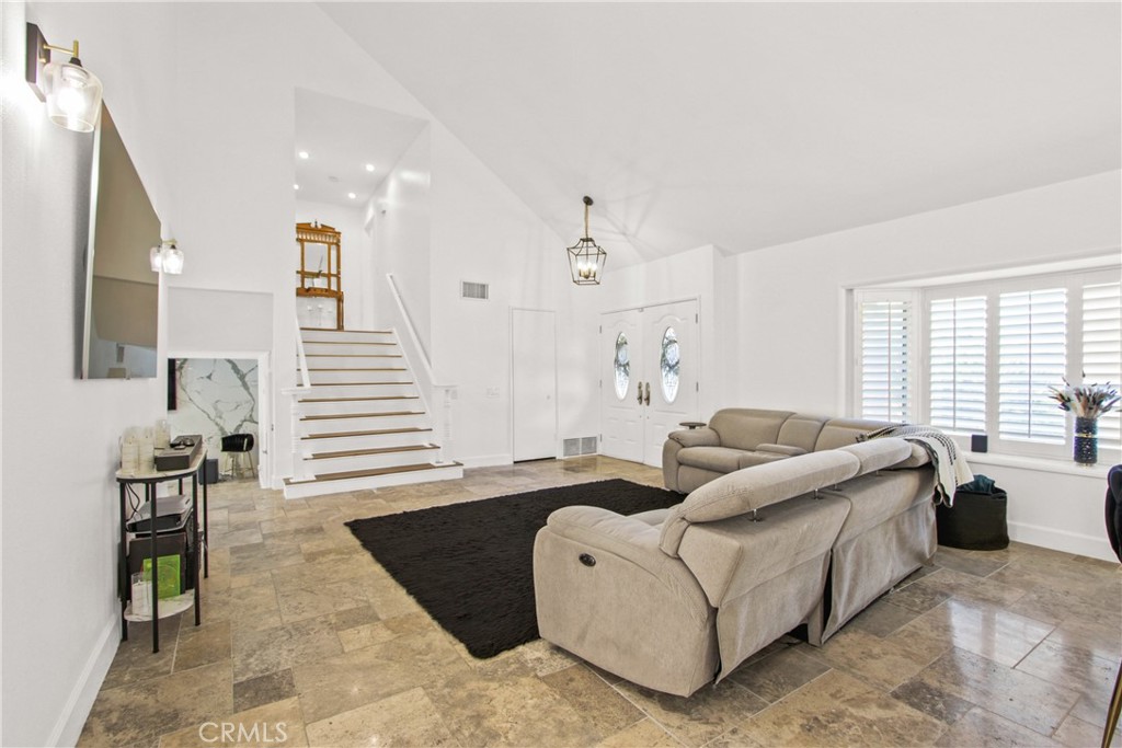 MLS #PW25232864 image #4