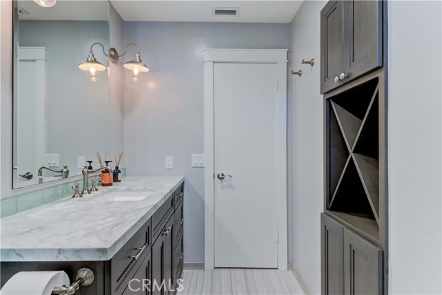 MLS #OC25179846 image #12