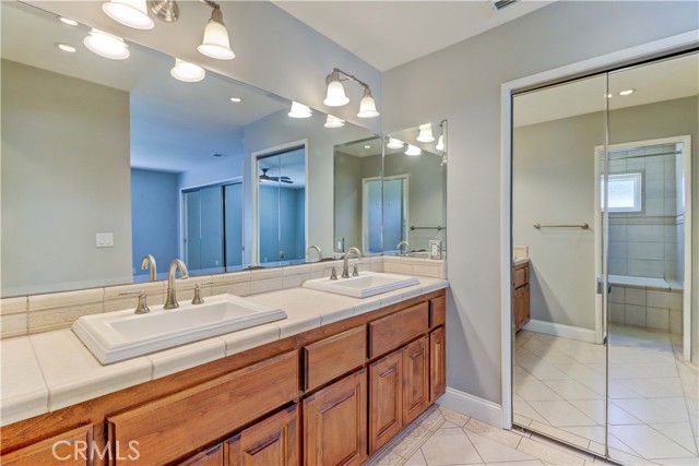 MLS #OC25179846 image #16