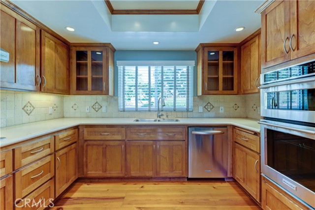 MLS #OC25179846 image #9