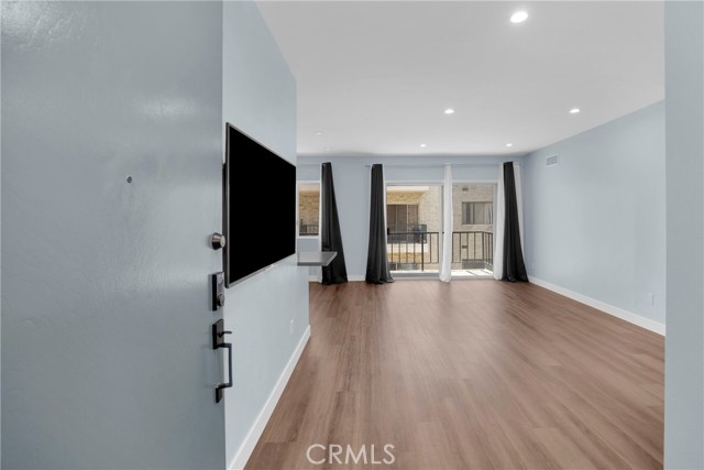 MLS #PW25233182 image #0