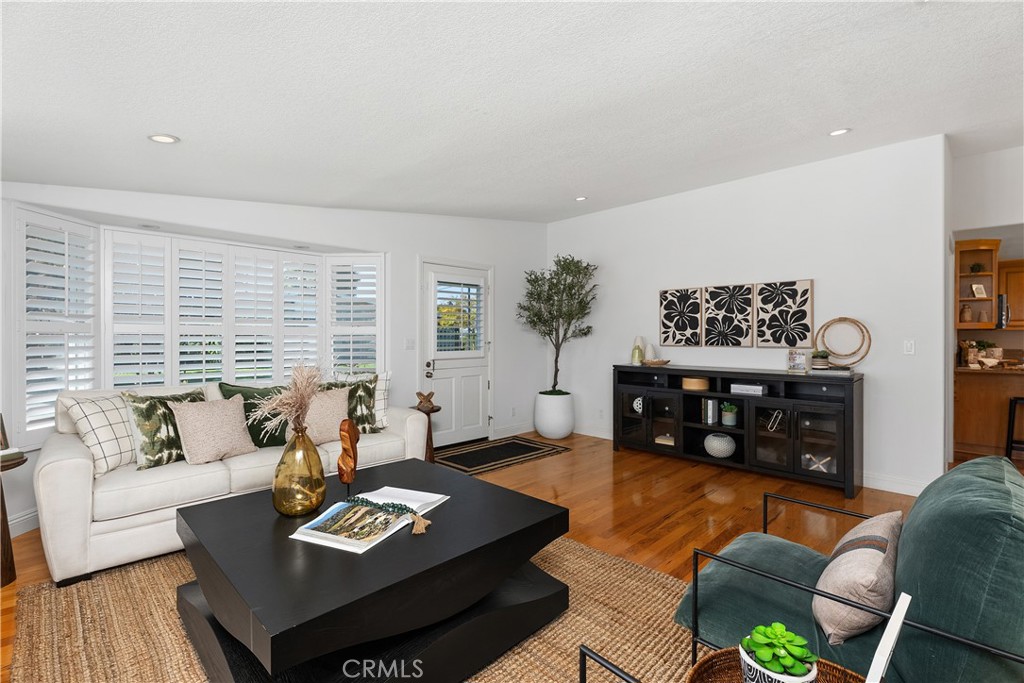 MLS #PW25233292 image #10