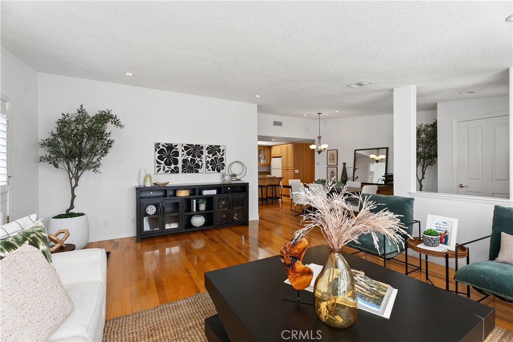 MLS #PW25233292 image #9