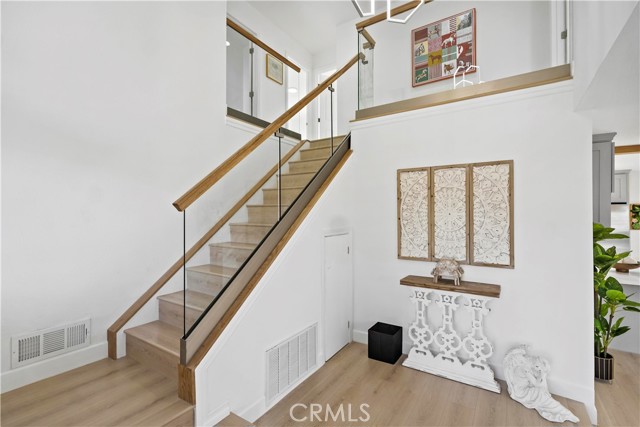 MLS #PW25234033 image #3