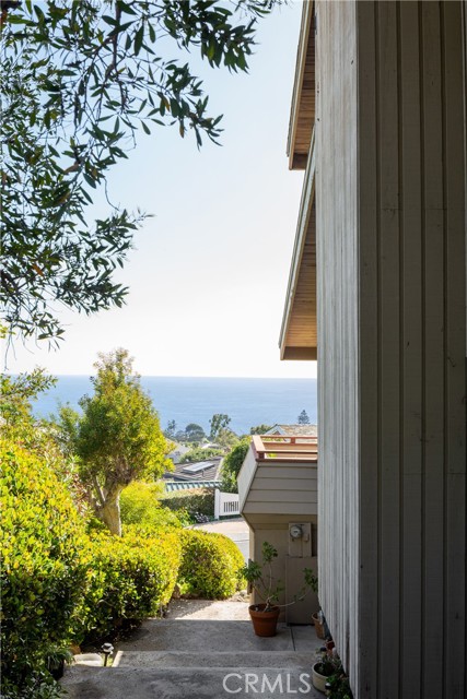 MLS #PW25234061 image #1