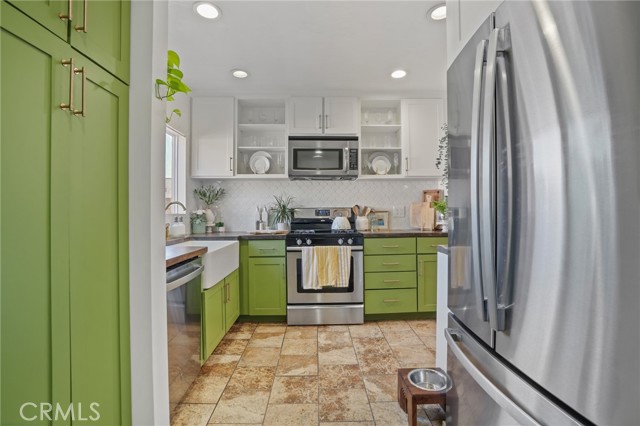 MLS #PW25234139 image #1