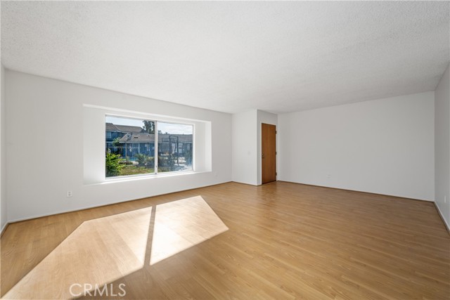 MLS #PW25234261 image #5