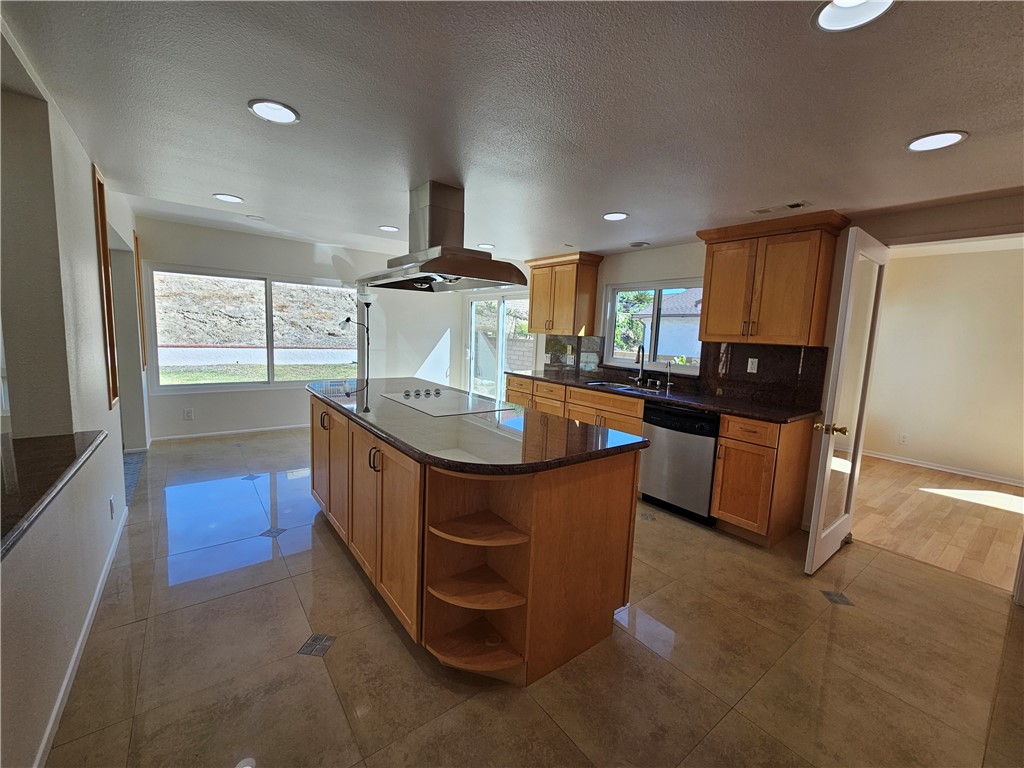 MLS #PW25234684 image #15