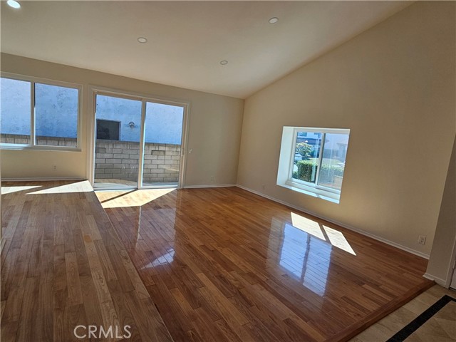 MLS #PW25234684 image #5