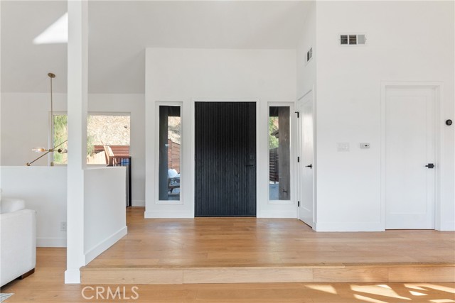 MLS #PW25235036 image #6