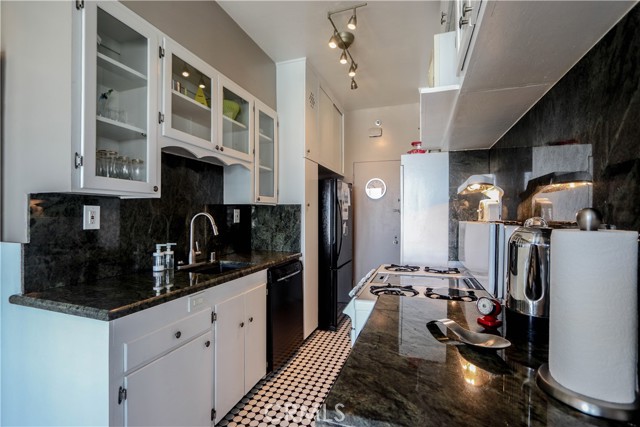 MLS #PW25235203 image #9