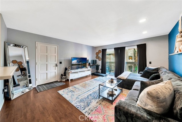 MLS #PW25235426 image #4