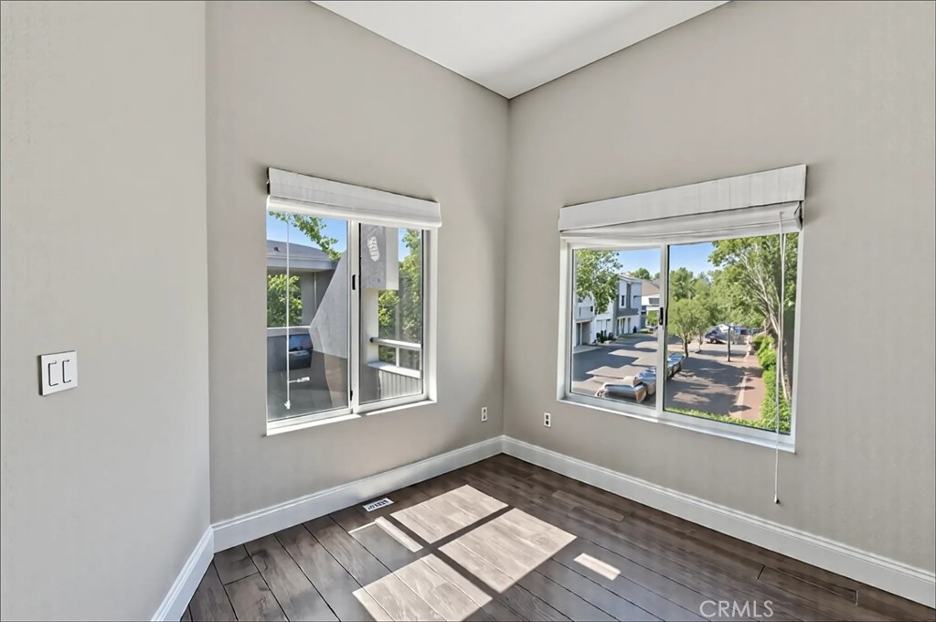 MLS #PW25236327 image #6