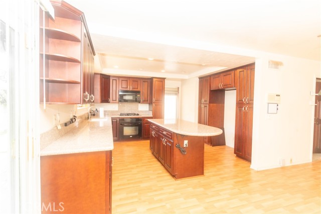 MLS #PW25236637 image #24