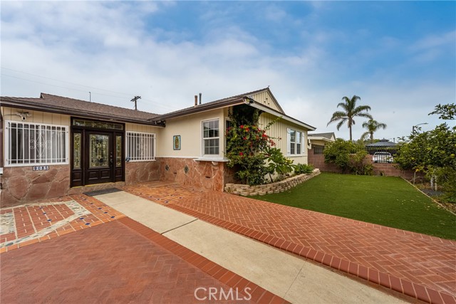 MLS #PW25236938 image #0