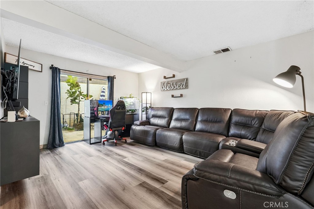 MLS #PW25237016 image #3