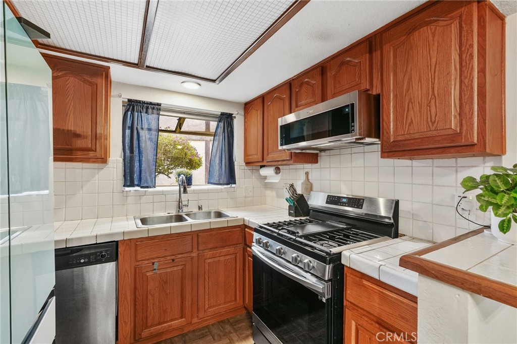 MLS #PW25237016 image #6