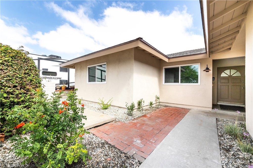 MLS #PW25237432 image #1